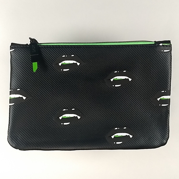 IPSY Vampire zipper Glam Bag - Picture 16 of 16